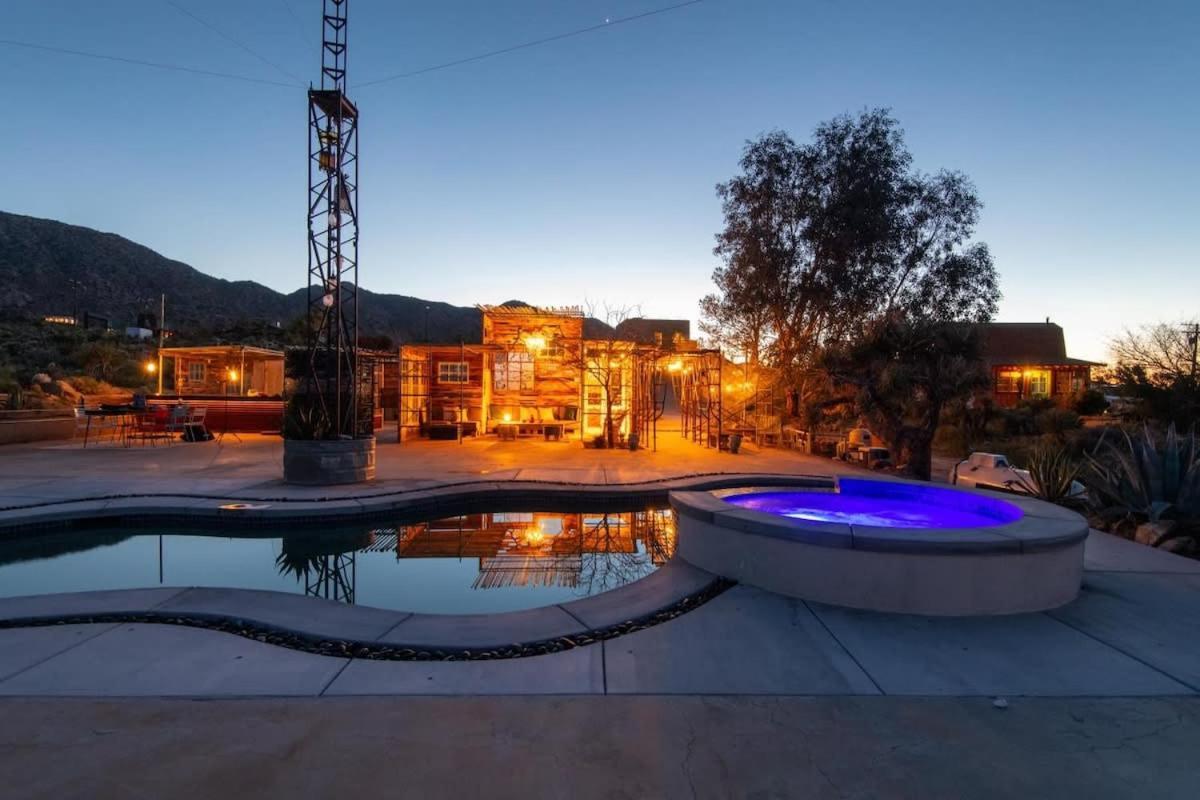 Renovated Lodge - Room 1 With Pool Access Joshua Tree Extérieur photo