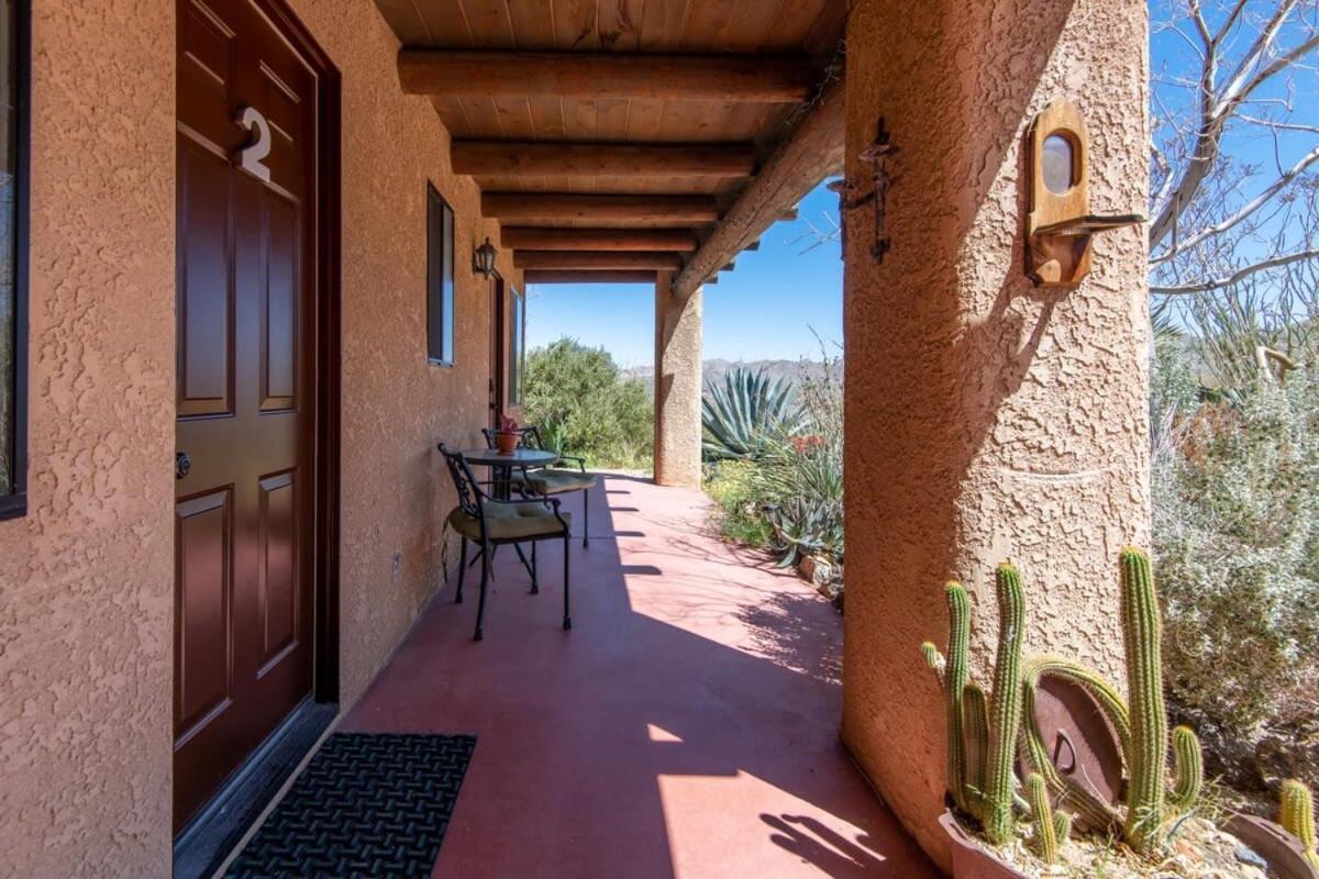 Renovated Lodge - Room 1 With Pool Access Joshua Tree Extérieur photo